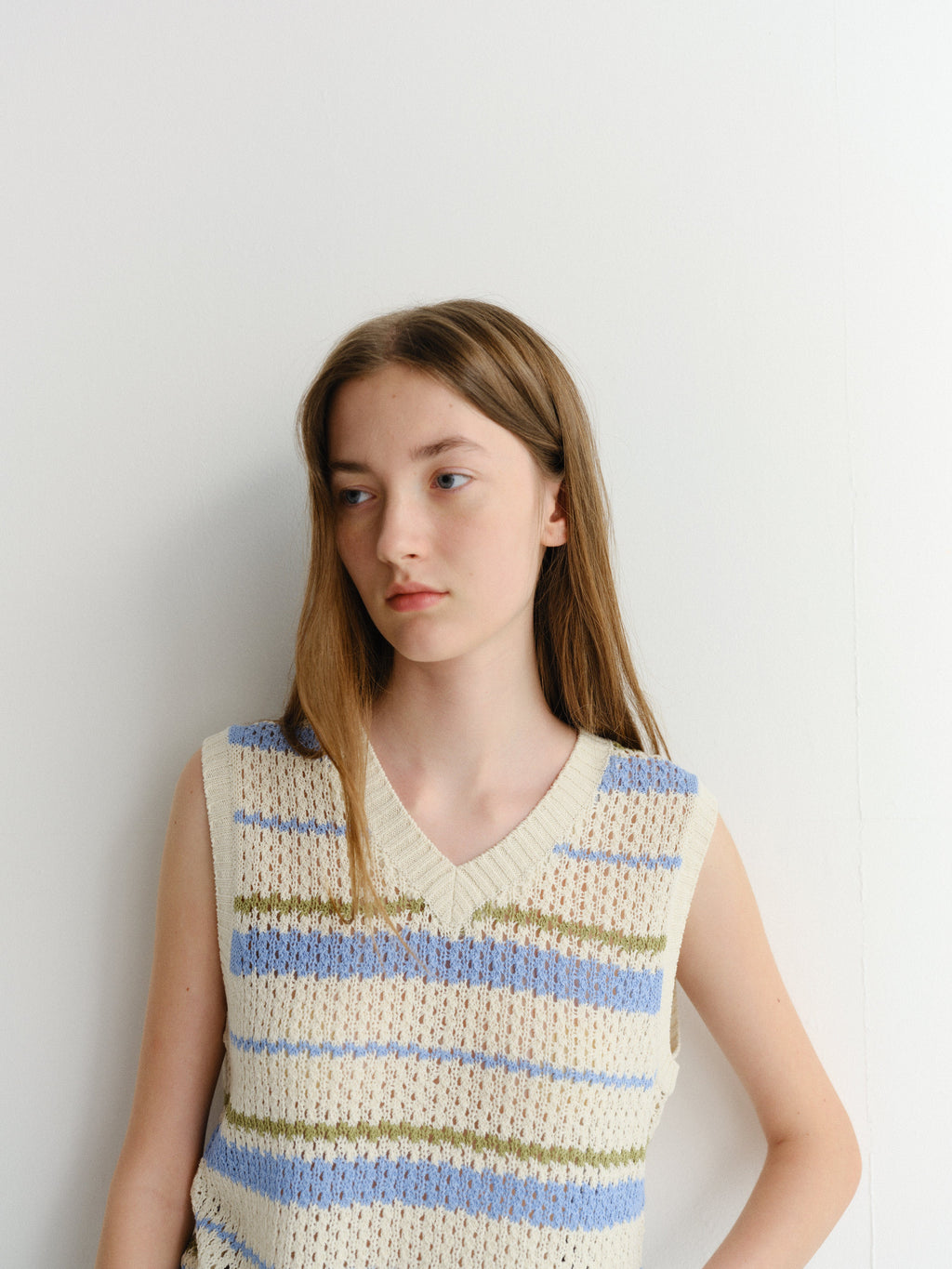Dunst Chunky Knit Vest - Soft Blue Stripe