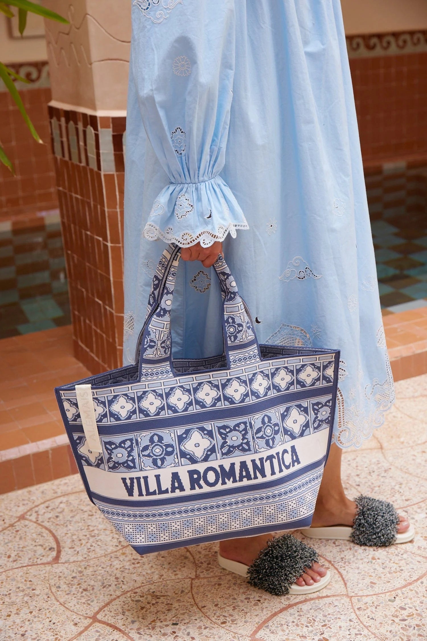 ALEMAIS Villa Romantica Jacquard Maxi Tote - Blue