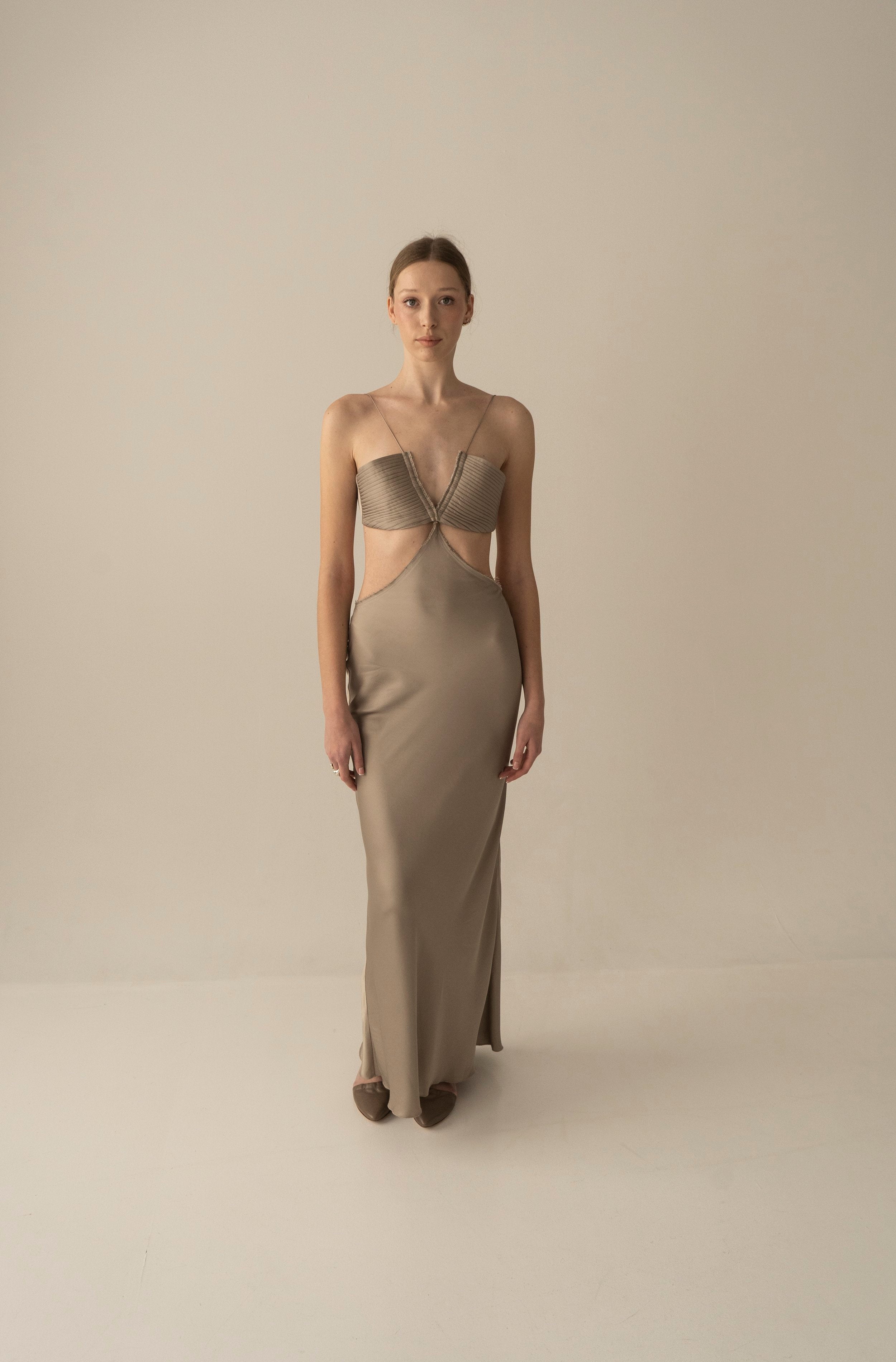 K M by L A N G E VINNYTSKA ARKA VISCOSE DRESS - TAUPE