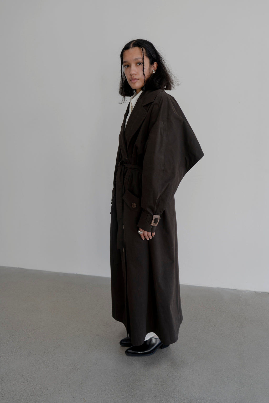 K M by L A N G E Vishenka Cotton Trench Coat - Chocolate