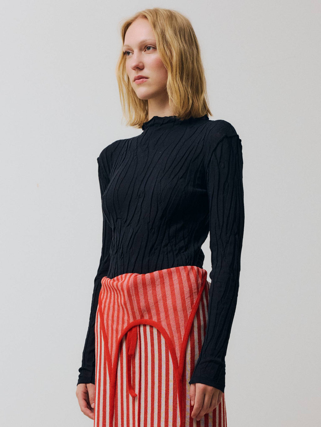 Rus Velo Sweater - Black
