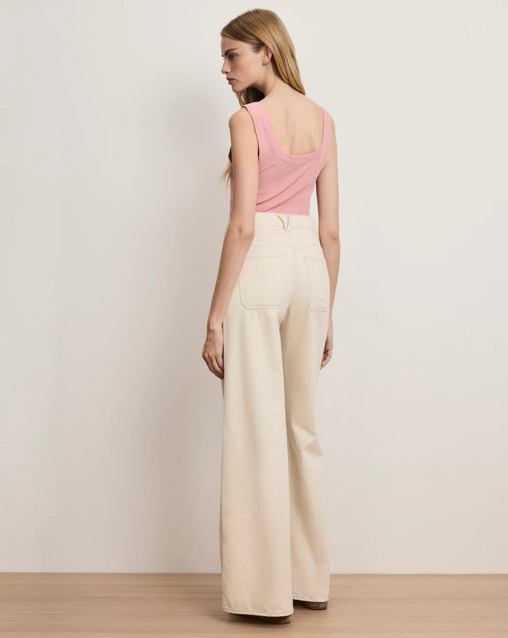 Veronica Beard Kasey Patch-Pocket Wide-Leg Jeans - Ecru