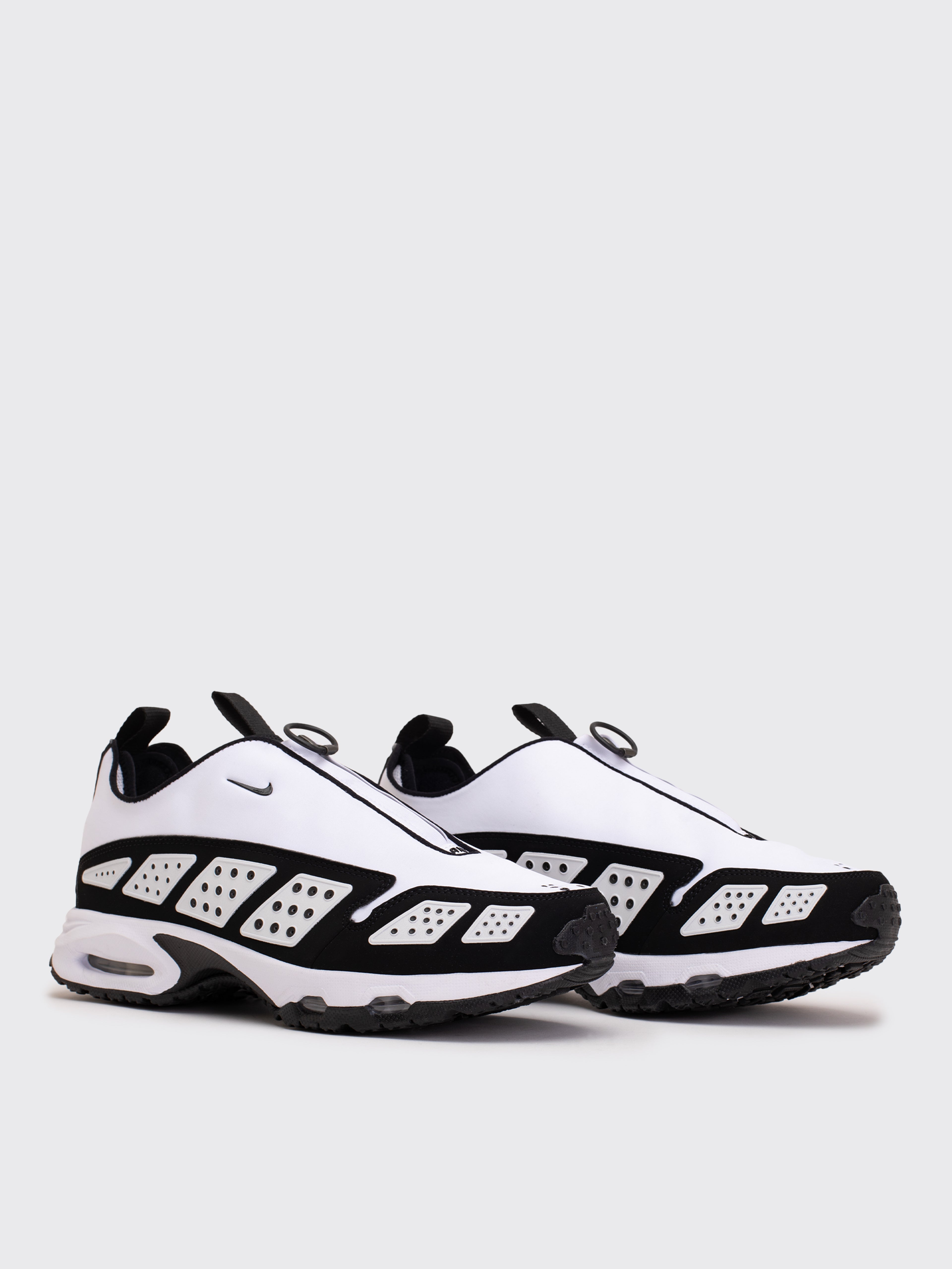 Nike Air Max SNDR Sneakers - White/Black