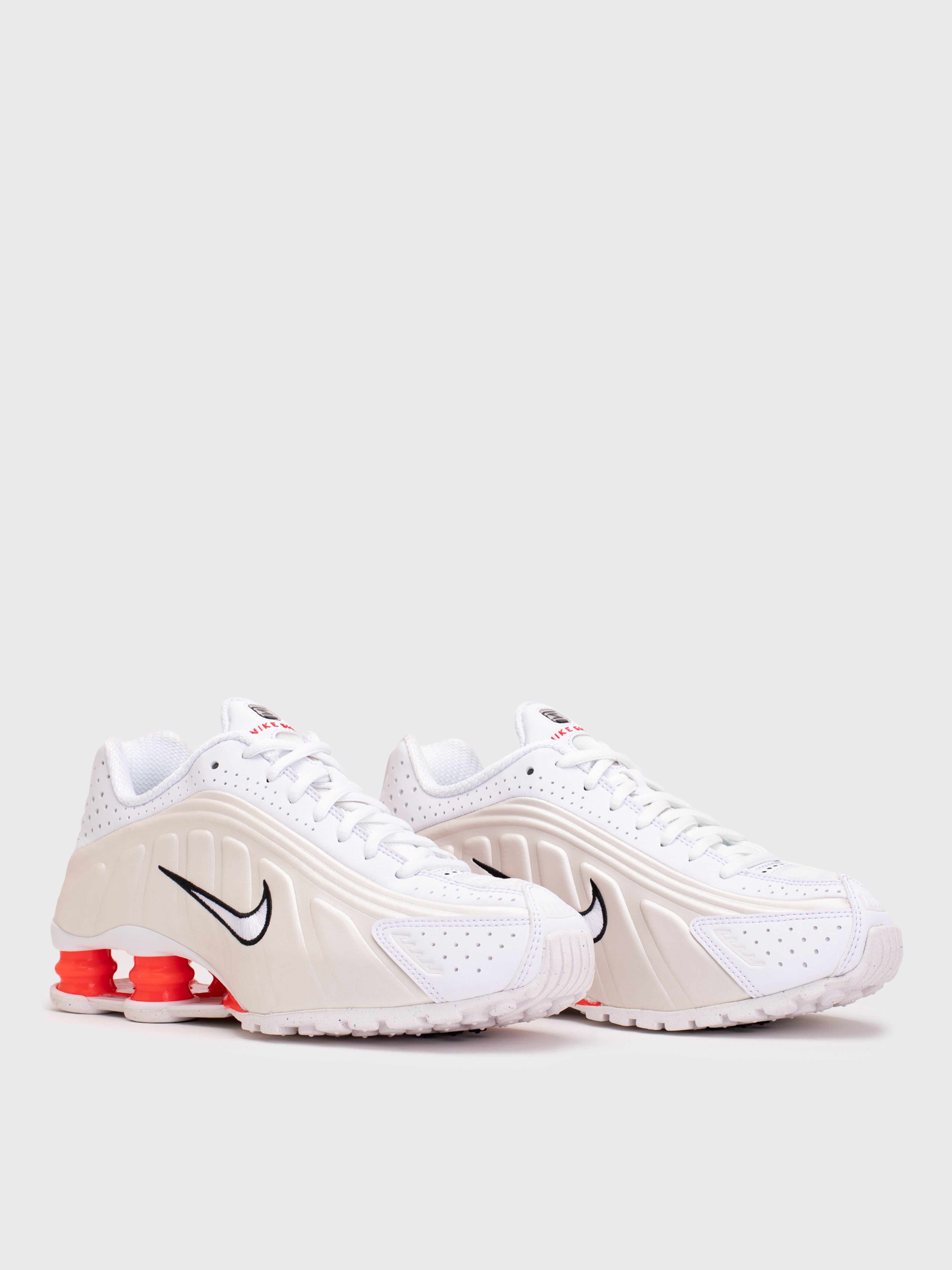 Nike Shox R4 Sneaker - White/White Phantom-Picante Red