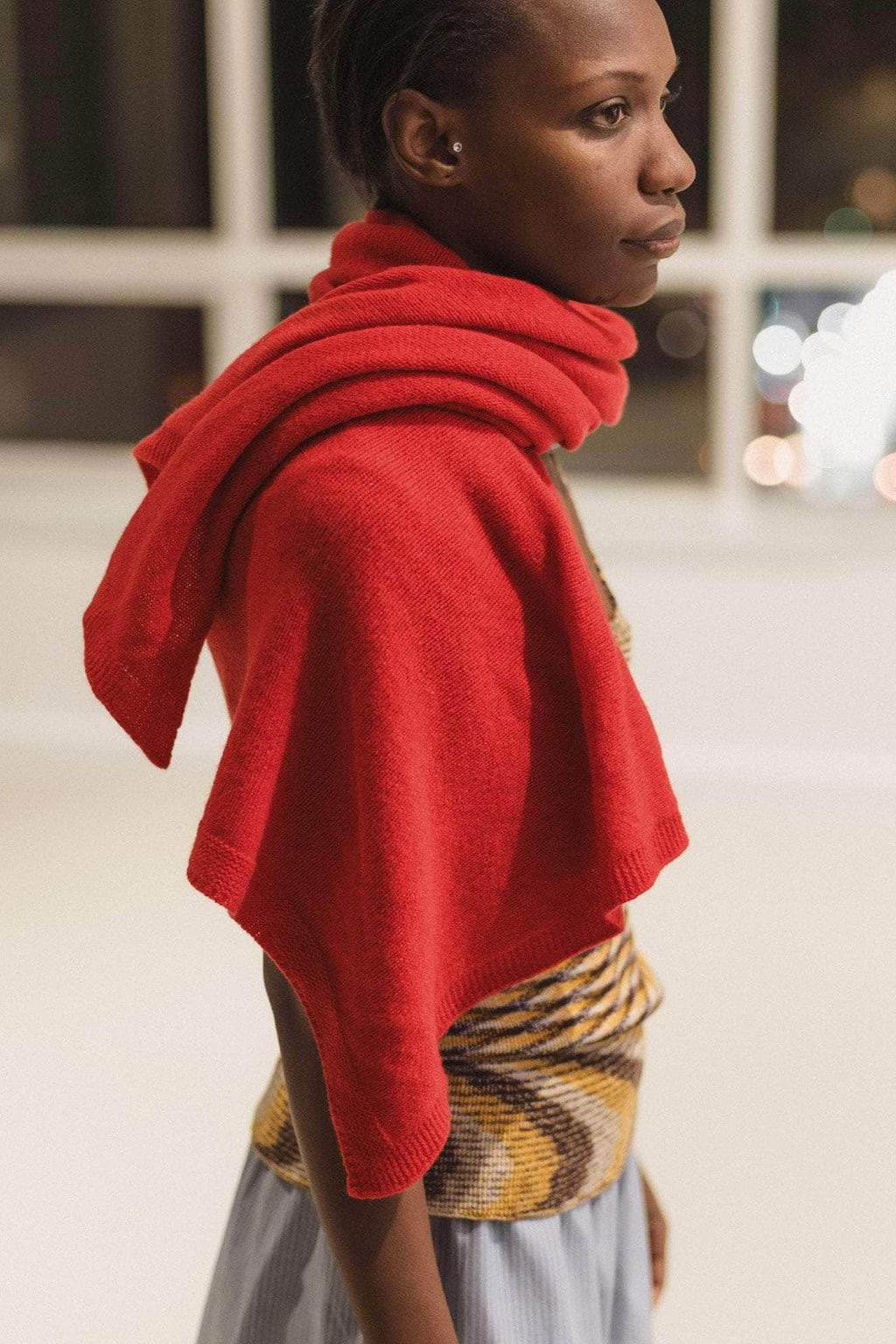 Baserange Whit Scarf