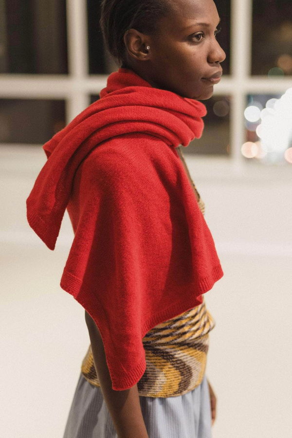 Baserange Whit Scarf