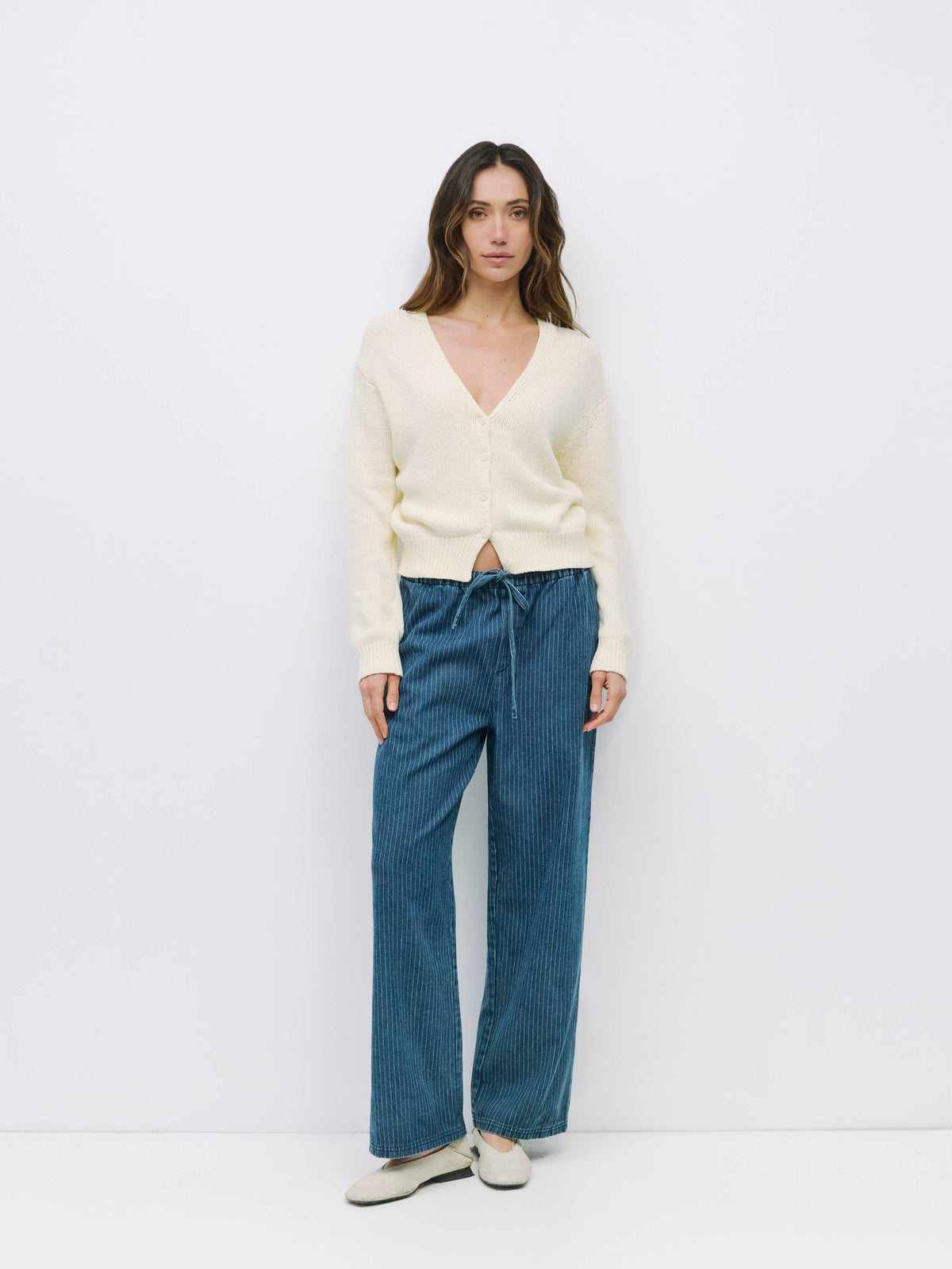 Mod Ref Layla Cotton V-Neck Cardigan