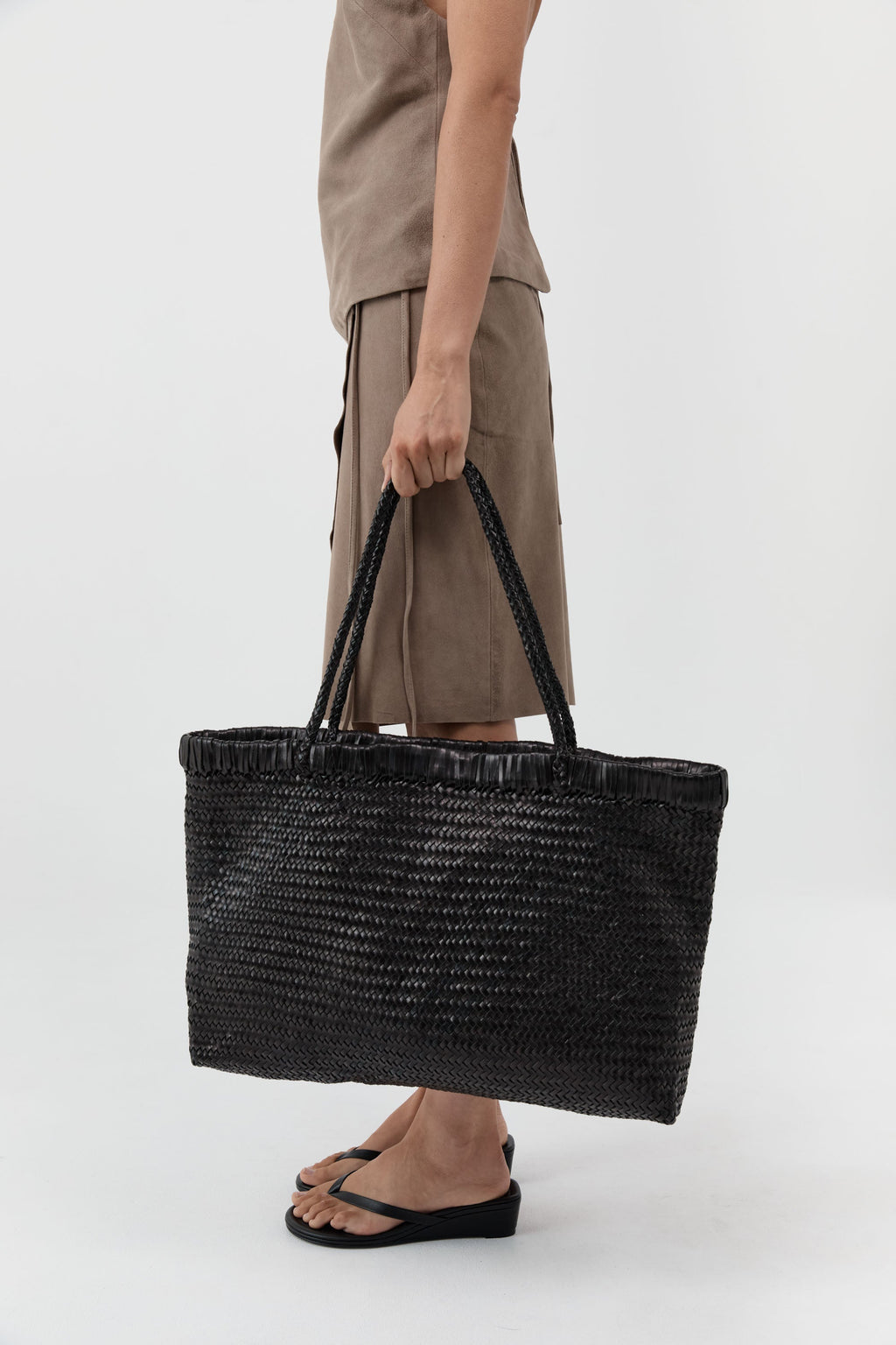 St. Agni Wide Bagu Woven Tote