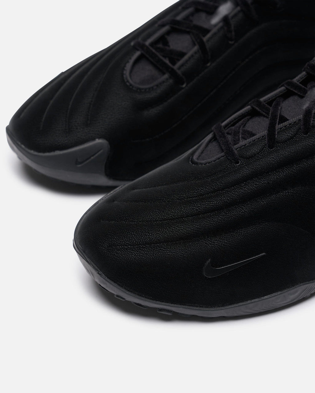 Nike Astra Ultra Sneaker