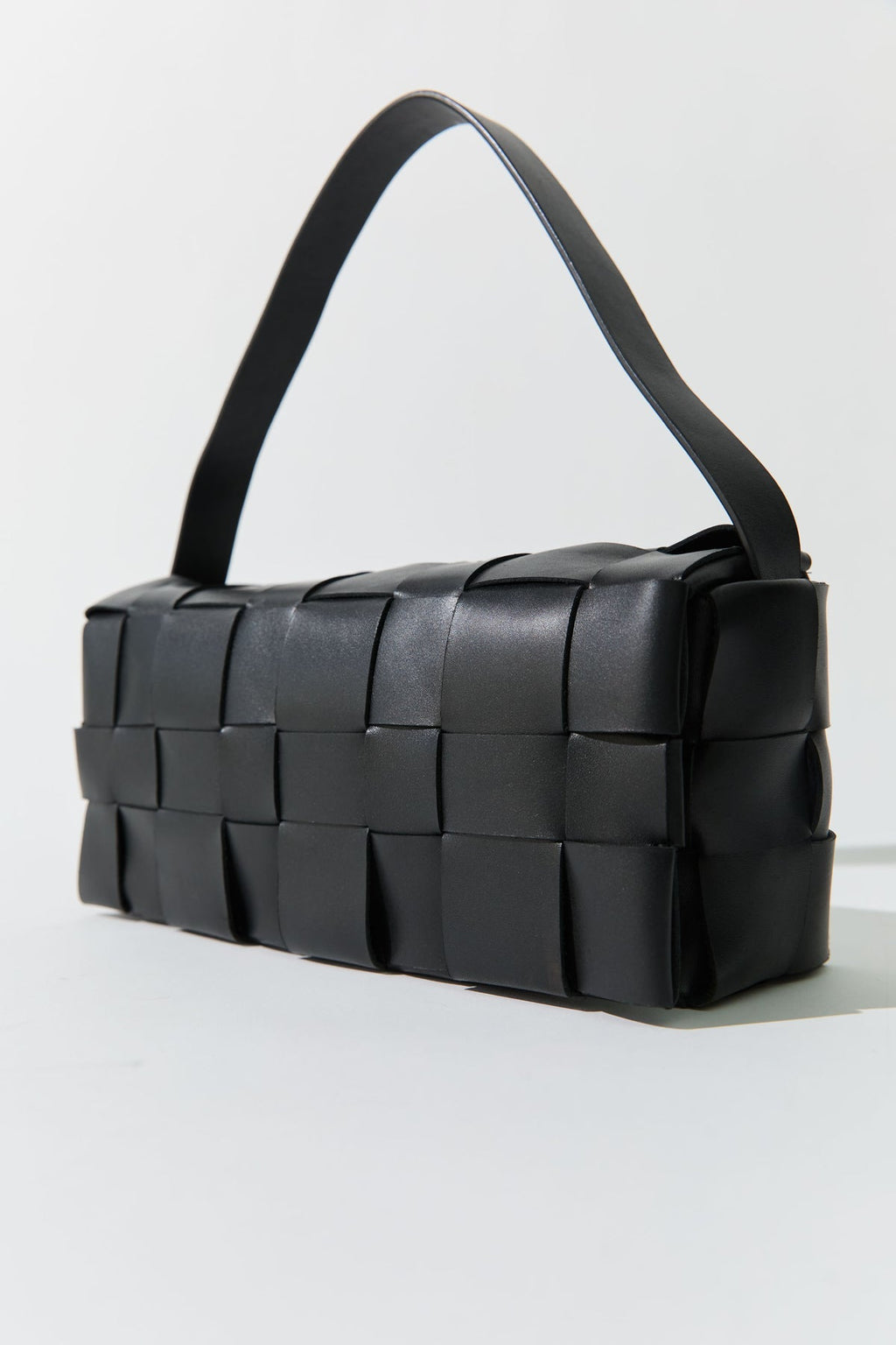 St. Agni Woven Envelope Slim Tote