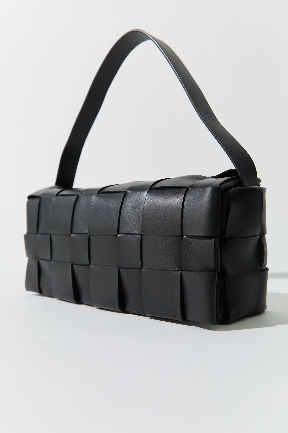 St. Agni Woven Envelope Slim Tote