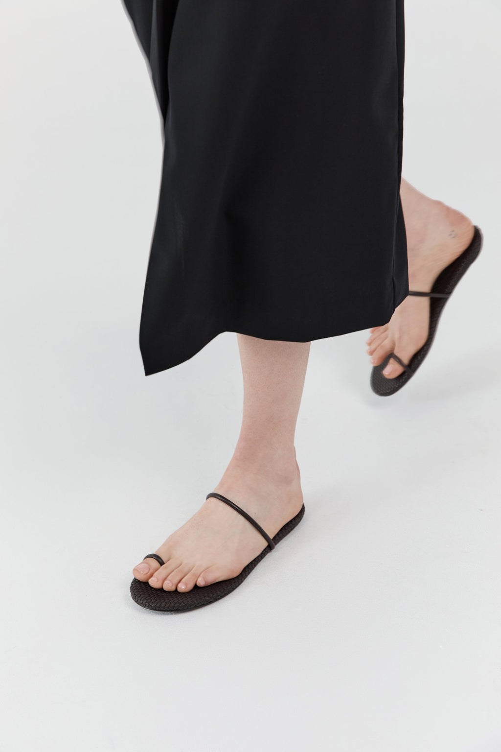 St. Agni Woven Minimal Slide