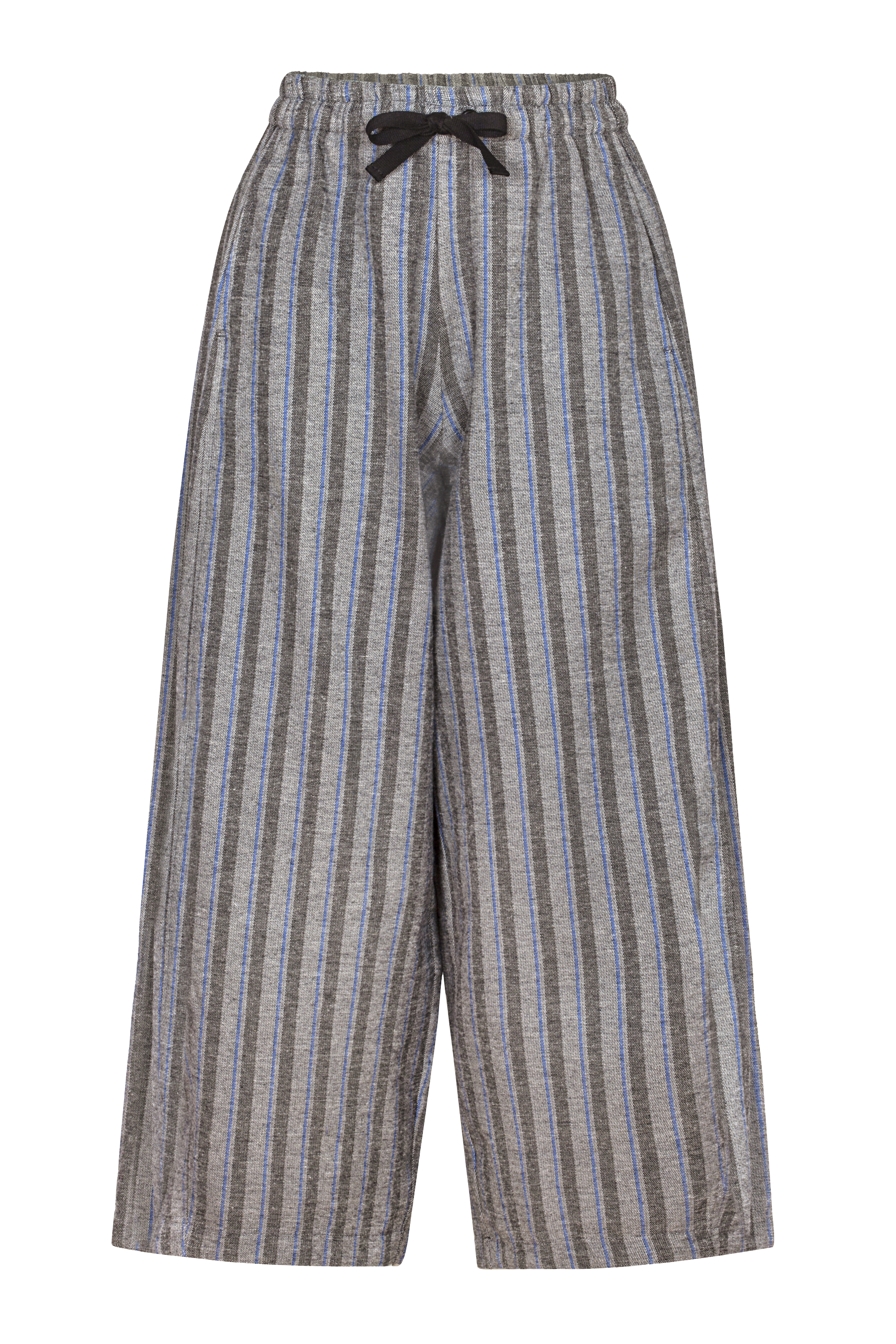 Untitled in Motion Yamina Pant